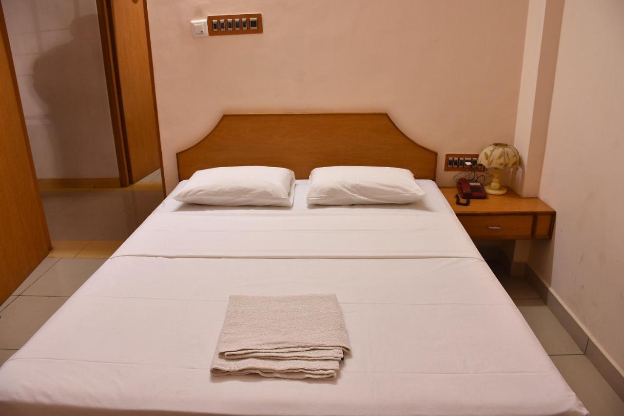 Yogi Ram Inn Cuddalore Exterior photo